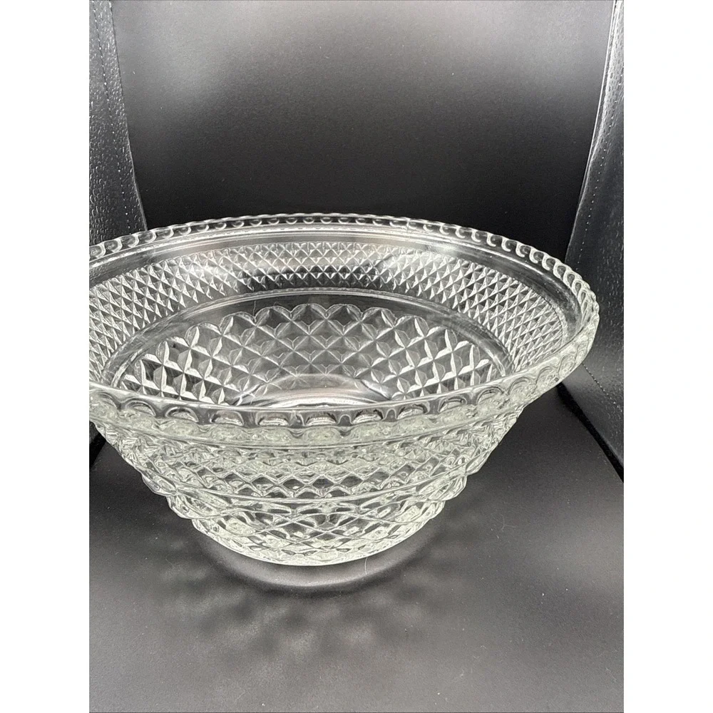Vintage Anchor Hocking Wexford Clear Glass Salad Bowl Punch Bowl Stand 9.5